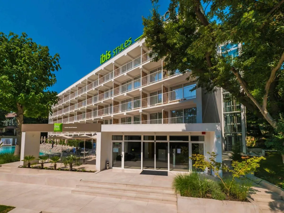 Ibis Styles Golden Sands Roomer Hotel 4*,
